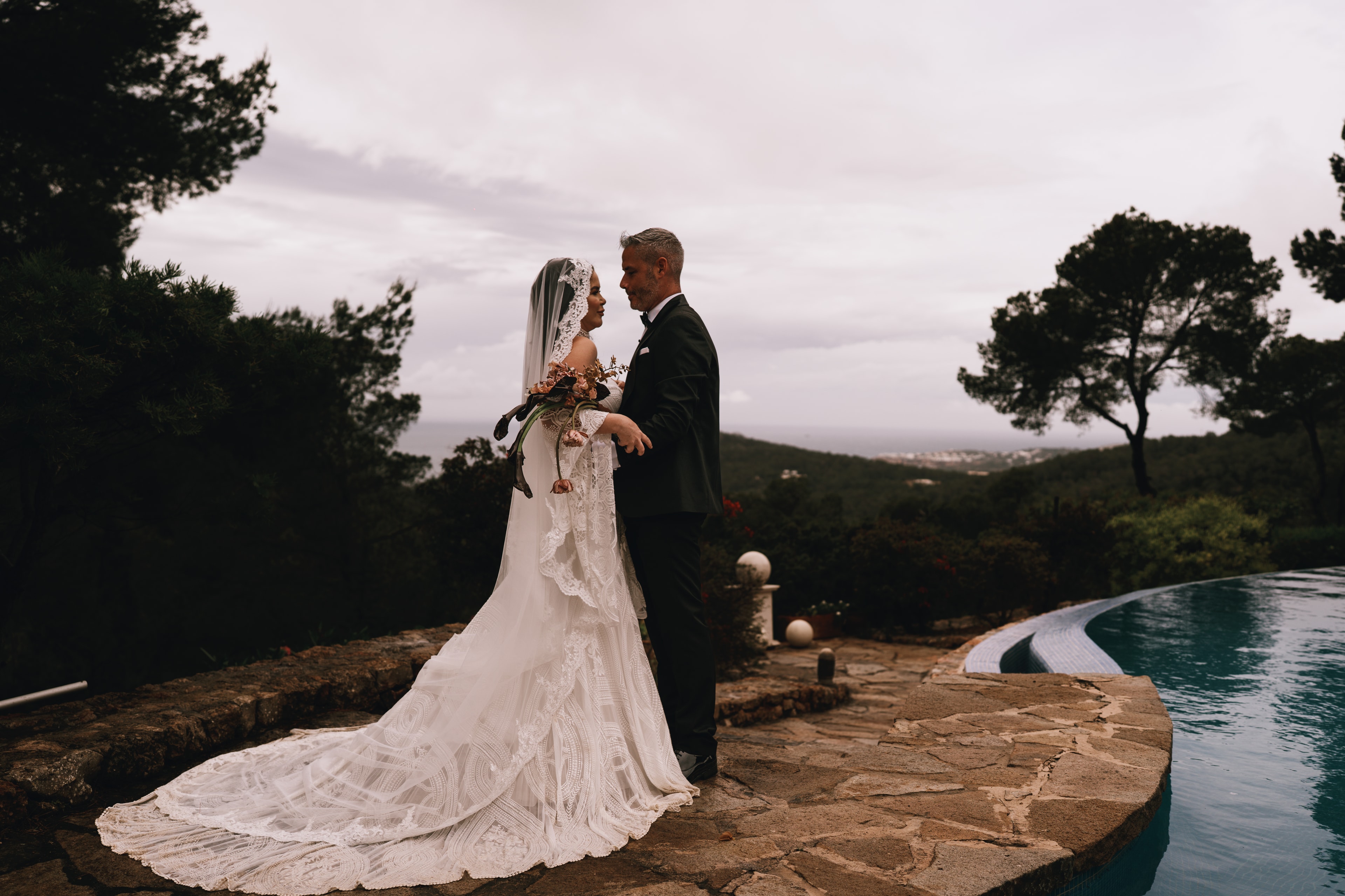 Wedding couple portrait — the moments wedding photographers are trusted to capture